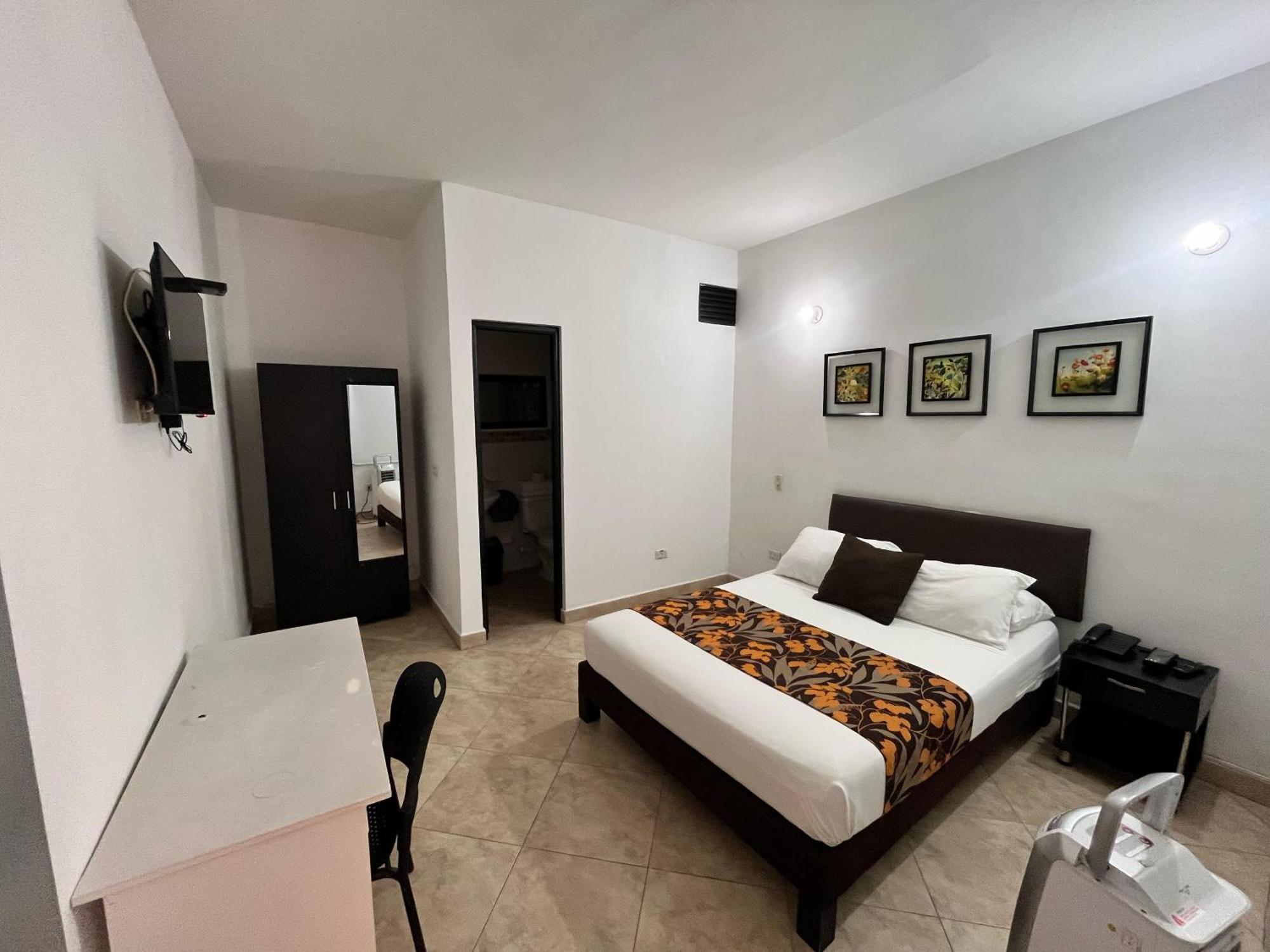 Hotel Quinta Avenida เมเดยิน ภายนอก รูปภาพ