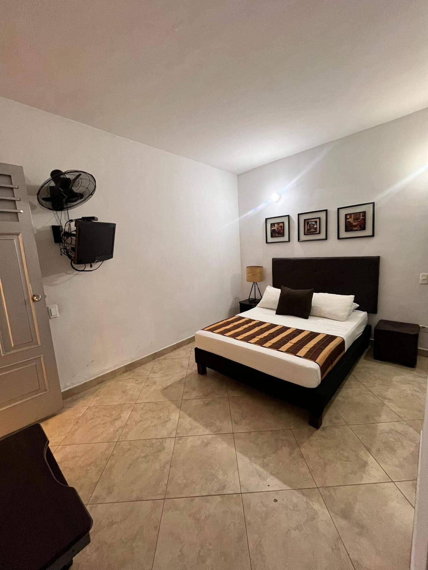 Hotel Quinta Avenida เมเดยิน ภายนอก รูปภาพ